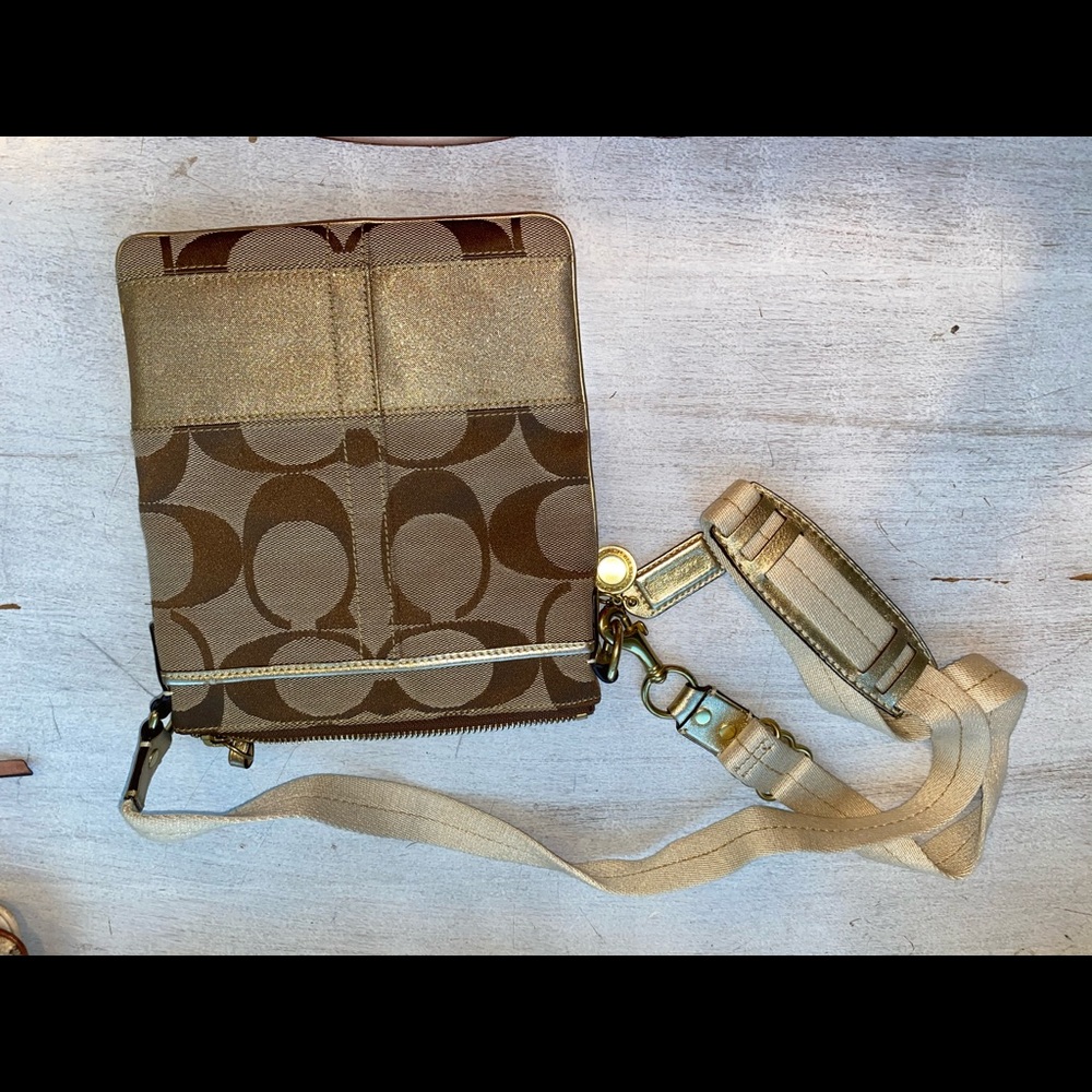 Coach small crossbody messenger bag